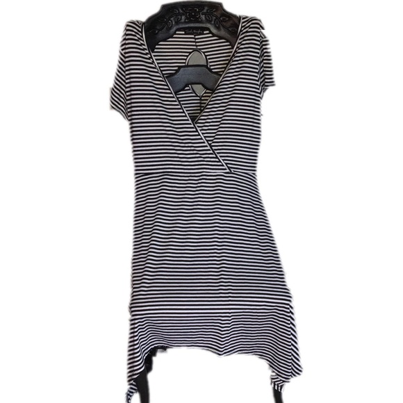 French Atmosphere Dresses & Skirts - Black/white striped shark bite dress sz.3x